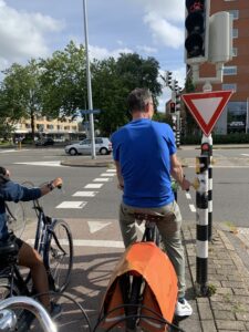 image of a bike traffic signal