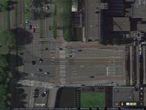 google map image of a wide, multi-laned intersection